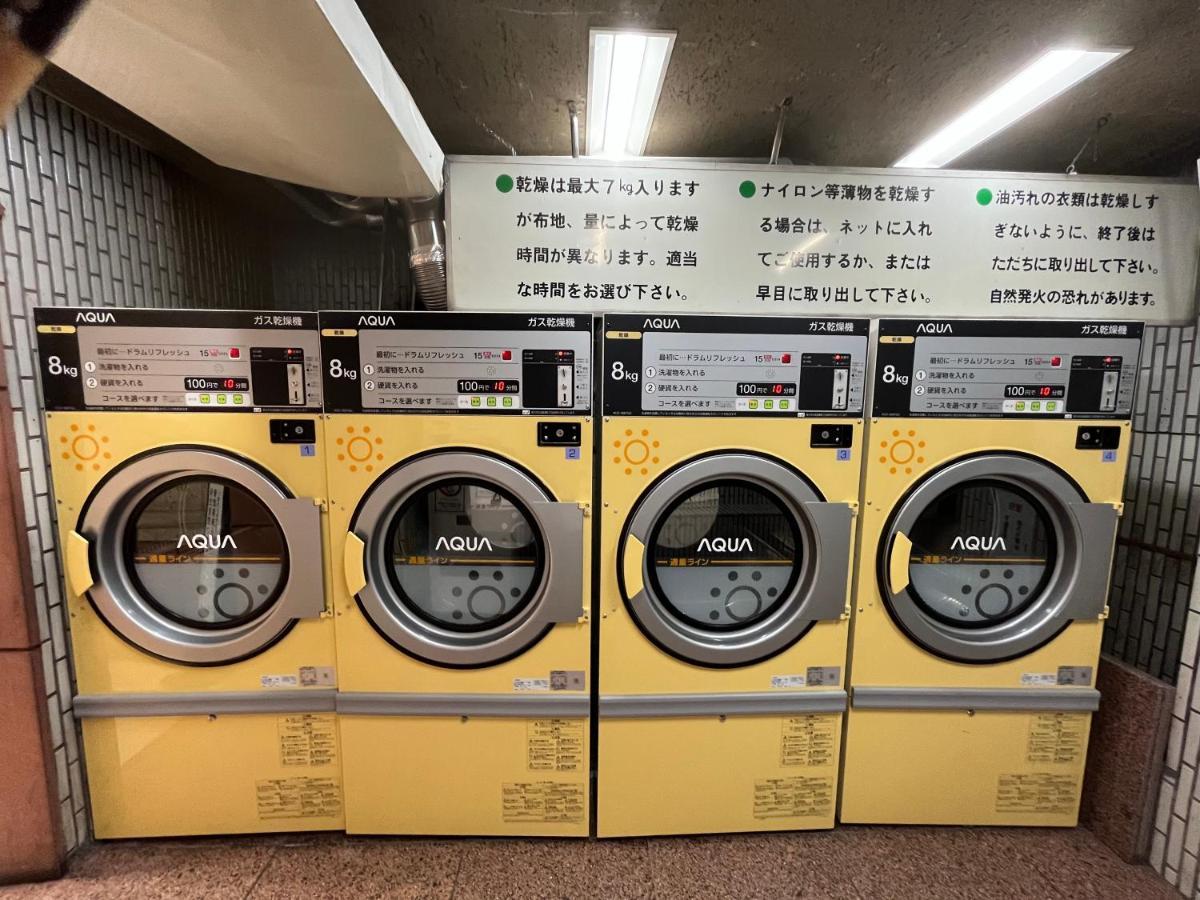 デザイナーズルーム新宿 エレベーター付　繫華街に至近 最大6人 　飲食店集中　買い物便利 โตเกียว ภายนอก รูปภาพ